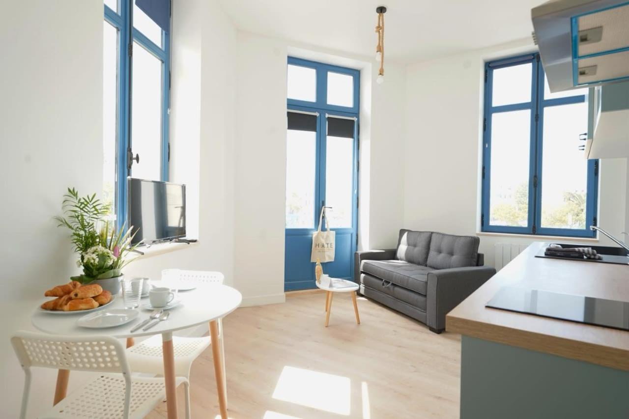 Centre Les Sables - Jet D'Eau - T2 Sauveterre Appartement Buitenkant foto